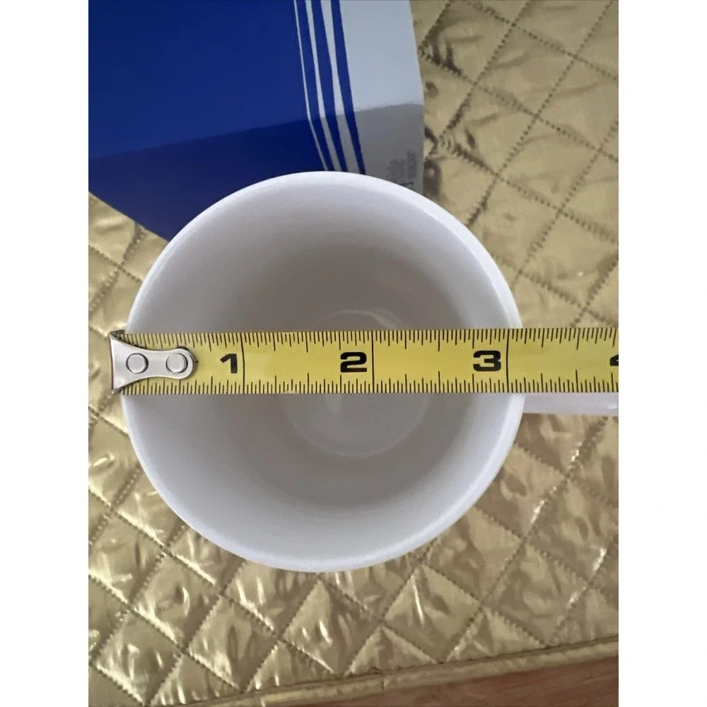 STARBUCKS 10.3 OZ  WHITE CERAMIC  C0FFEE  .MUG